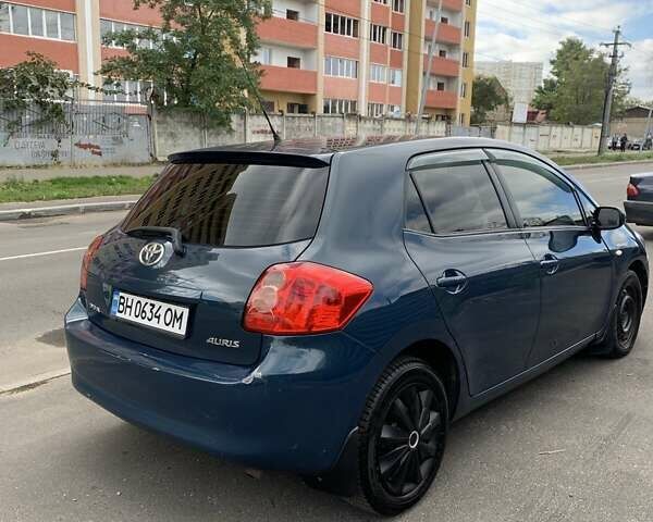 Синий Тойота Аурис, объемом двигателя 1.6 л и пробегом 217 тыс. км за 6200 $, фото 12 на Automoto.ua