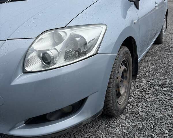 Синий Тойота Аурис, объемом двигателя 1.6 л и пробегом 179 тыс. км за 6255 $, фото 10 на Automoto.ua