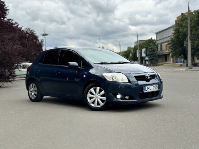 Синий Тойота Аурис, объемом двигателя 2 л и пробегом 299 тыс. км за 3500 $, фото 22 на Automoto.ua
