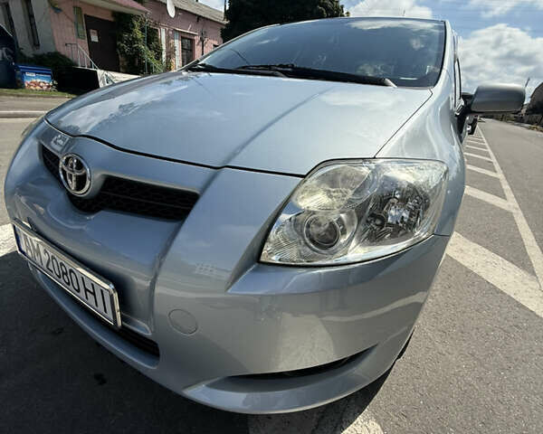 Синій Тойота Ауріс, об'ємом двигуна 1.6 л та пробігом 157 тис. км за 6300 $, фото 9 на Automoto.ua