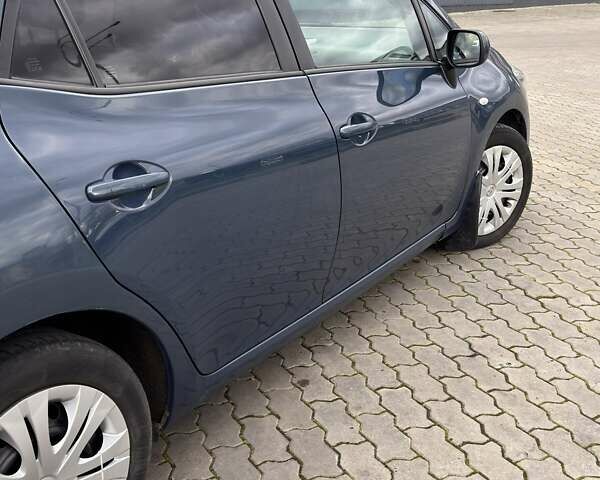 Синій Тойота Ауріс, об'ємом двигуна 0 л та пробігом 249 тис. км за 6300 $, фото 10 на Automoto.ua