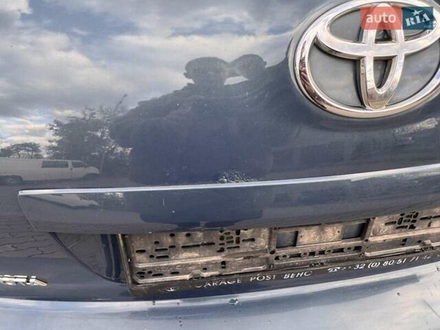 Синій Тойота Ауріс, об'ємом двигуна 0 л та пробігом 249 тис. км за 6300 $, фото 41 на Automoto.ua
