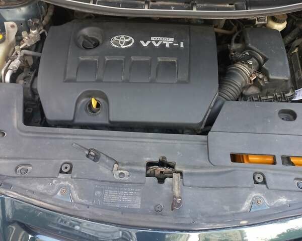 Синий Тойота Аурис, объемом двигателя 1.6 л и пробегом 217 тыс. км за 6200 $, фото 14 на Automoto.ua