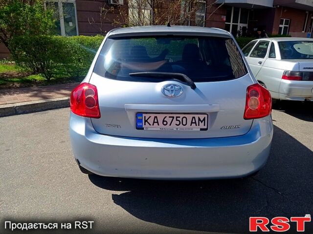 Синий Тойота Аурис, объемом двигателя 16 л и пробегом 224 тыс. км за 5400 $, фото 6 на Automoto.ua