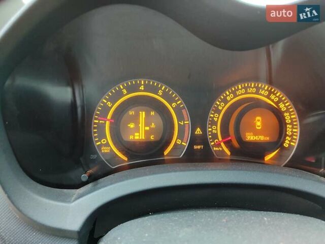 Синий Тойота Аурис, объемом двигателя 1.6 л и пробегом 390 тыс. км за 3650 $, фото 29 на Automoto.ua