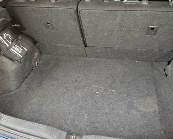 Синий Тойота Аурис, объемом двигателя 1.6 л и пробегом 390 тыс. км за 3650 $, фото 26 на Automoto.ua