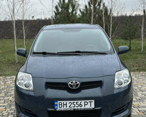 Синій Тойота Ауріс, об'ємом двигуна 1.6 л та пробігом 171 тис. км за 6990 $, фото 3 на Automoto.ua