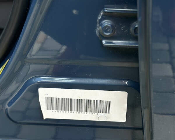 Синій Тойота Ауріс, об'ємом двигуна 1.6 л та пробігом 171 тис. км за 6990 $, фото 20 на Automoto.ua