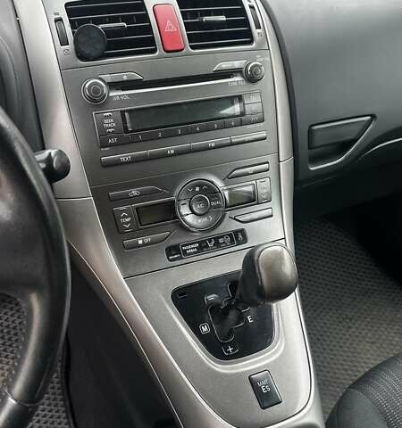 Синий Тойота Аурис, объемом двигателя 1.6 л и пробегом 251 тыс. км за 6700 $, фото 8 на Automoto.ua