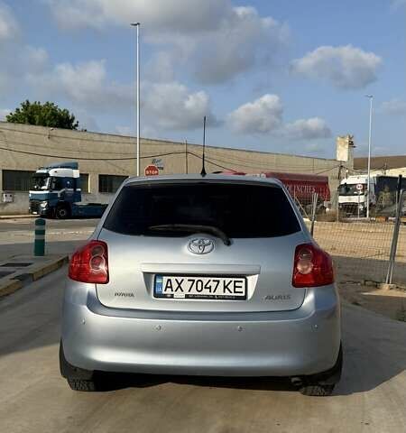 Синий Тойота Аурис, объемом двигателя 1.6 л и пробегом 251 тыс. км за 6700 $, фото 4 на Automoto.ua