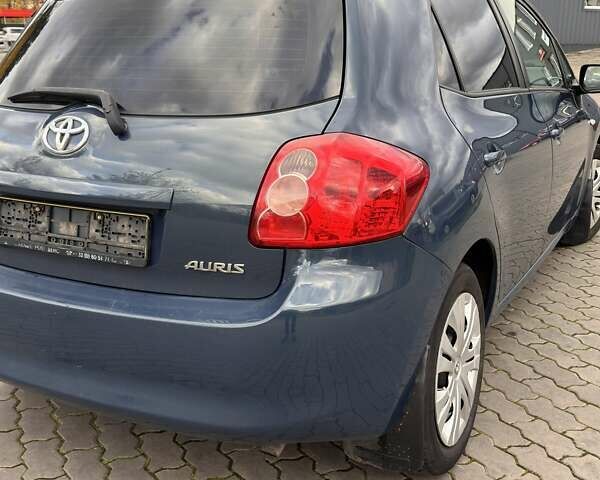 Синій Тойота Ауріс, об'ємом двигуна 0 л та пробігом 249 тис. км за 6300 $, фото 16 на Automoto.ua