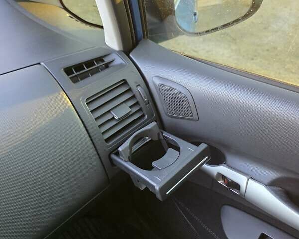 Синий Тойота Аурис, объемом двигателя 1.6 л и пробегом 87 тыс. км за 10300 $, фото 16 на Automoto.ua