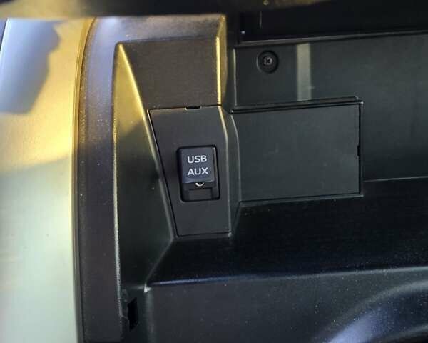 Синий Тойота Аурис, объемом двигателя 1.6 л и пробегом 87 тыс. км за 10300 $, фото 15 на Automoto.ua