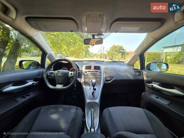 Синий Тойота Аурис, объемом двигателя 1.6 л и пробегом 87 тыс. км за 10300 $, фото 23 на Automoto.ua