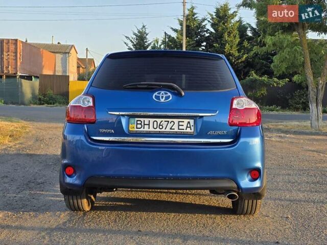 Синий Тойота Аурис, объемом двигателя 1.6 л и пробегом 87 тыс. км за 10300 $, фото 4 на Automoto.ua