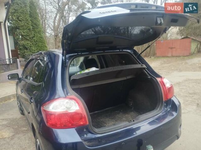 Синій Тойота Ауріс, об'ємом двигуна 2 л та пробігом 211 тис. км за 6800 $, фото 10 на Automoto.ua