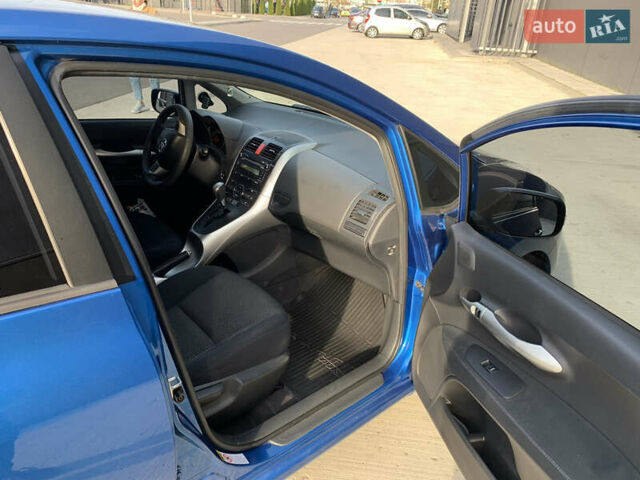 Синій Тойота Ауріс, об'ємом двигуна 1.6 л та пробігом 165 тис. км за 9900 $, фото 15 на Automoto.ua
