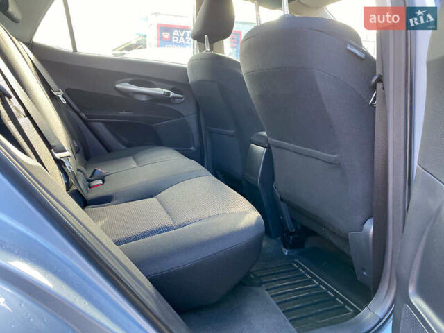 Синій Тойота Ауріс, об'ємом двигуна 1.8 л та пробігом 268 тис. км за 10399 $, фото 33 на Automoto.ua