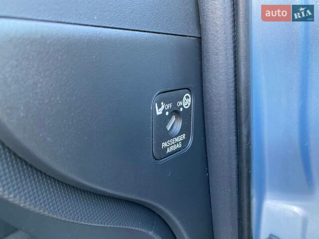 Синій Тойота Ауріс, об'ємом двигуна 1.8 л та пробігом 268 тис. км за 10399 $, фото 29 на Automoto.ua