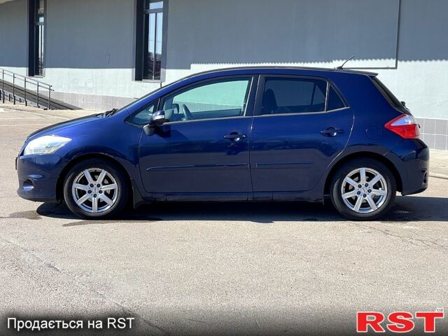 Синій Тойота Ауріс, об'ємом двигуна 1.3 л та пробігом 157 тис. км за 6499 $, фото 4 на Automoto.ua