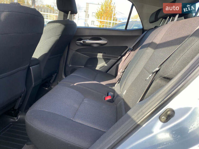 Синій Тойота Ауріс, об'ємом двигуна 1.8 л та пробігом 268 тис. км за 10399 $, фото 48 на Automoto.ua