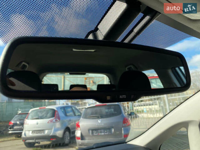 Синій Тойота Ауріс, об'ємом двигуна 1.8 л та пробігом 268 тис. км за 10399 $, фото 59 на Automoto.ua