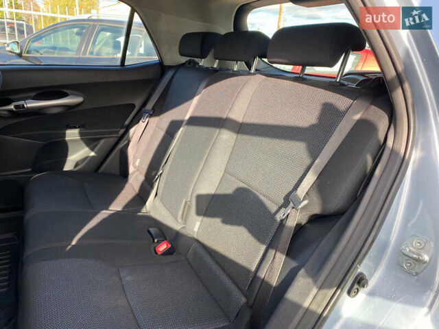 Синій Тойота Ауріс, об'ємом двигуна 1.8 л та пробігом 268 тис. км за 10399 $, фото 49 на Automoto.ua