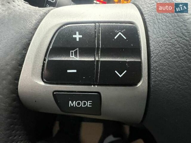 Синий Тойота Аурис, объемом двигателя 1.6 л и пробегом 113 тыс. км за 11600 $, фото 13 на Automoto.ua