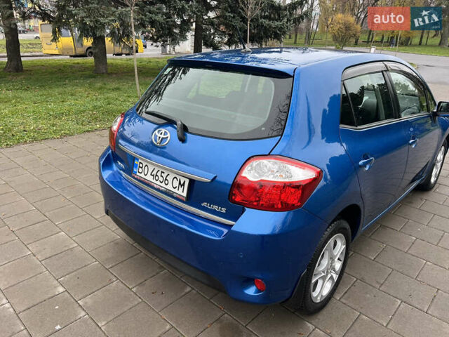 Синий Тойота Аурис, объемом двигателя 1.6 л и пробегом 53 тыс. км за 11900 $, фото 5 на Automoto.ua