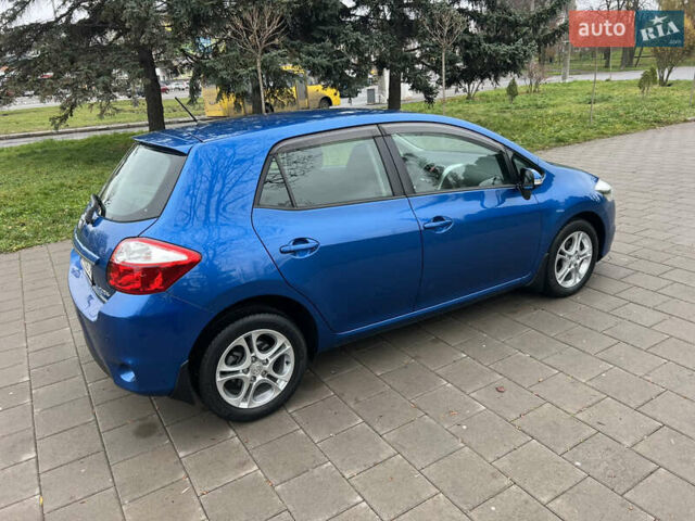 Синий Тойота Аурис, объемом двигателя 1.6 л и пробегом 53 тыс. км за 11900 $, фото 4 на Automoto.ua