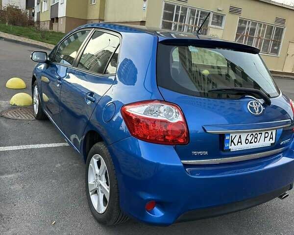 Синий Тойота Аурис, объемом двигателя 1.6 л и пробегом 164 тыс. км за 11700 $, фото 3 на Automoto.ua