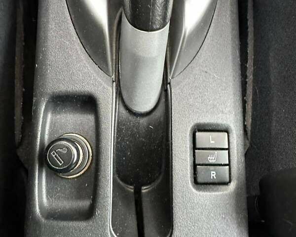 Синий Тойота Аурис, объемом двигателя 1.6 л и пробегом 164 тыс. км за 11700 $, фото 15 на Automoto.ua