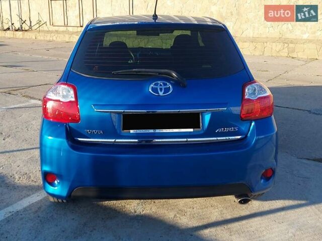 Синий Тойота Аурис, объемом двигателя 1.6 л и пробегом 130 тыс. км за 10800 $, фото 27 на Automoto.ua