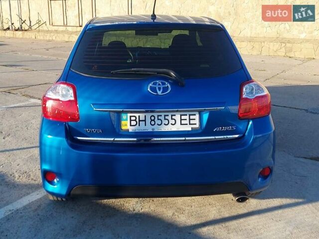 Синий Тойота Аурис, объемом двигателя 1.6 л и пробегом 130 тыс. км за 10800 $, фото 5 на Automoto.ua