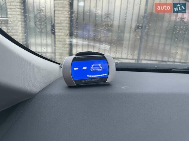 Синій Тойота Ауріс, об'ємом двигуна 1.6 л та пробігом 149 тис. км за 10300 $, фото 20 на Automoto.ua