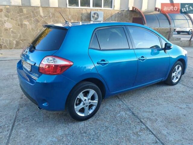 Синий Тойота Аурис, объемом двигателя 1.6 л и пробегом 130 тыс. км за 10800 $, фото 13 на Automoto.ua