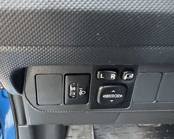 Синий Тойота Аурис, объемом двигателя 1.6 л и пробегом 164 тыс. км за 11700 $, фото 14 на Automoto.ua