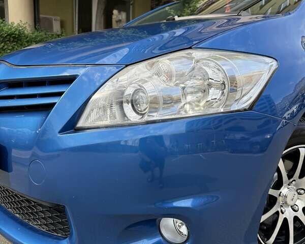 Синий Тойота Аурис, объемом двигателя 1.6 л и пробегом 145 тыс. км за 11200 $, фото 24 на Automoto.ua