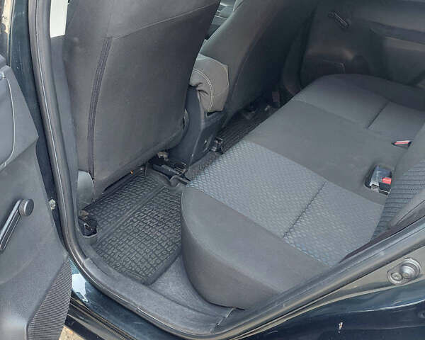 Синий Тойота Аурис, объемом двигателя 1.33 л и пробегом 154 тыс. км за 9299 $, фото 19 на Automoto.ua