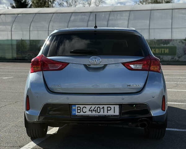 Синій Тойота Ауріс, об'ємом двигуна 1.6 л та пробігом 204 тис. км за 11500 $, фото 7 на Automoto.ua