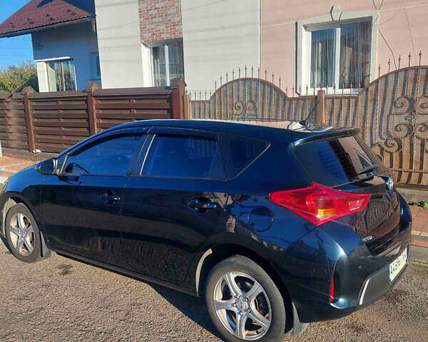 Синий Тойота Аурис, объемом двигателя 1.33 л и пробегом 154 тыс. км за 9299 $, фото 9 на Automoto.ua