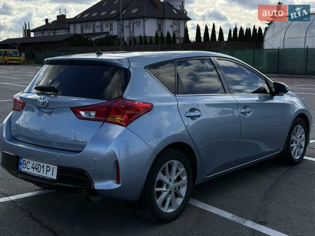 Синій Тойота Ауріс, об'ємом двигуна 1.6 л та пробігом 204 тис. км за 11500 $, фото 6 на Automoto.ua