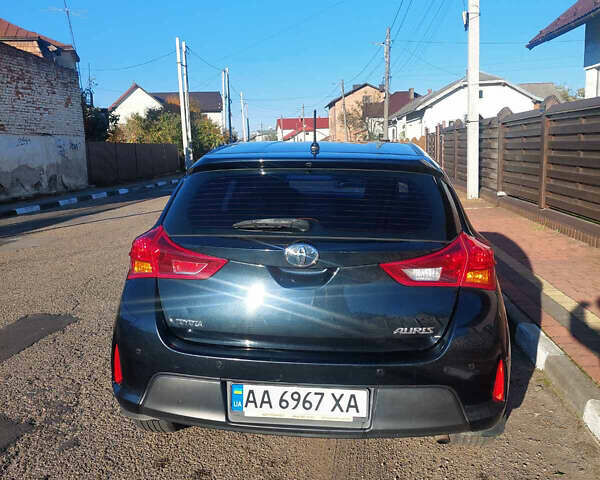 Синий Тойота Аурис, объемом двигателя 1.33 л и пробегом 154 тыс. км за 9299 $, фото 10 на Automoto.ua