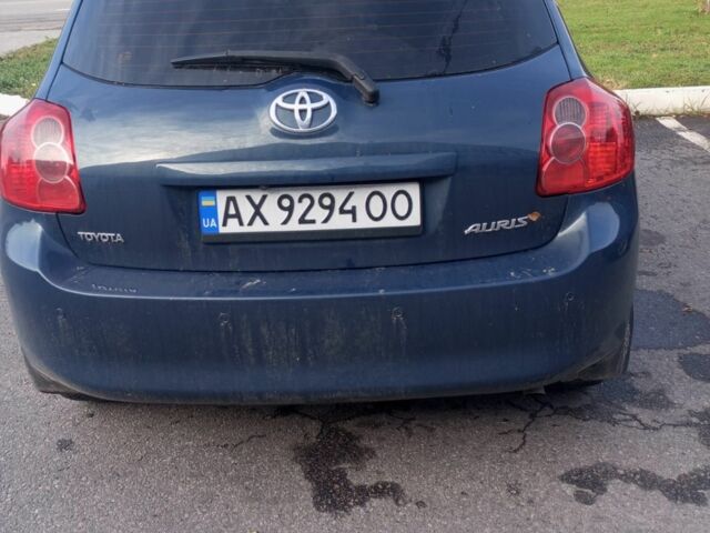 Синій Тойота Ауріс, об'ємом двигуна 1.6 л та пробігом 203 тис. км за 7300 $, фото 3 на Automoto.ua