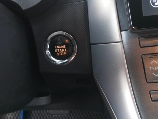 Синій Тойота Ауріс, об'ємом двигуна 1.6 л та пробігом 203 тис. км за 7300 $, фото 6 на Automoto.ua