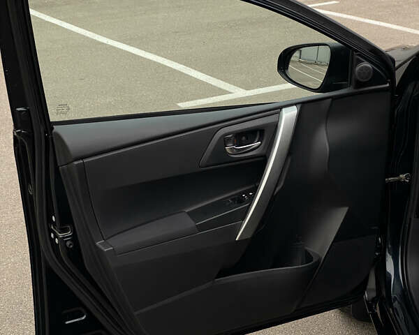 Зеленый Тойота Аурис, объемом двигателя 1.33 л и пробегом 160 тыс. км за 9200 $, фото 27 на Automoto.ua