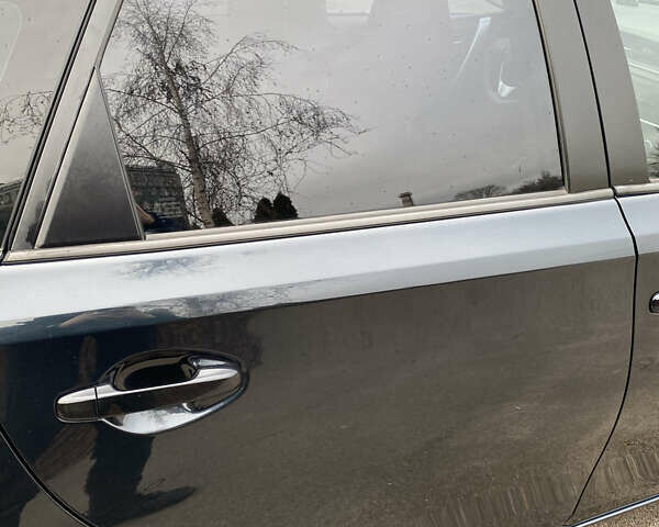 Зеленый Тойота Аурис, объемом двигателя 1.33 л и пробегом 160 тыс. км за 9200 $, фото 20 на Automoto.ua