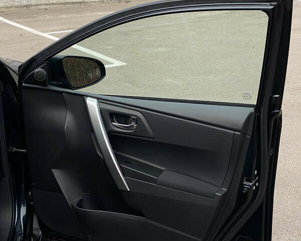 Зеленый Тойота Аурис, объемом двигателя 1.33 л и пробегом 160 тыс. км за 9200 $, фото 37 на Automoto.ua