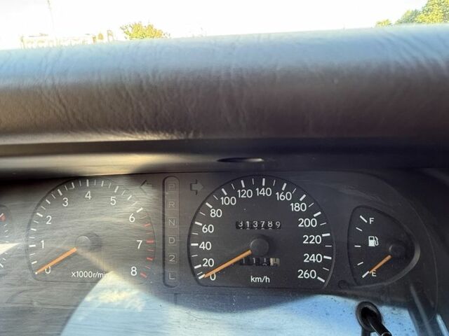 Тойота Авалон 1996 у Києві на Automoto.ua Білий Тойота Авалон, об'ємом двигуна 3 л та пробігом 313 тис. км за 2500 $, фото 6 на Automoto.ua