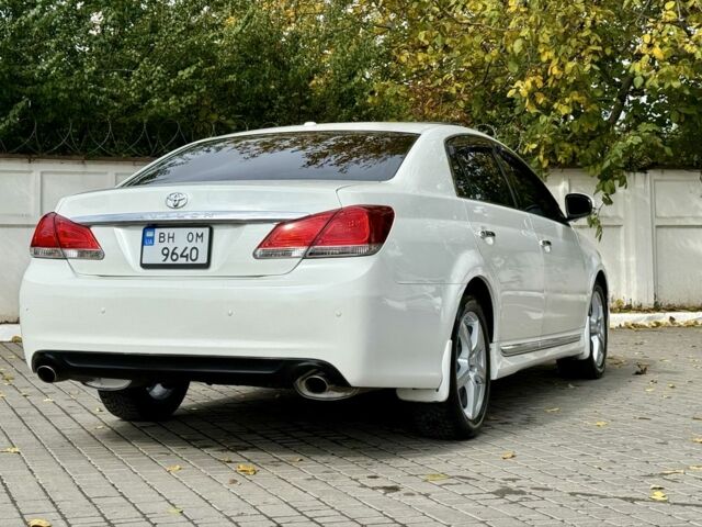 Белый Тойота Авалон, объемом двигателя 3.5 л и пробегом 186 тыс. км за 10500 $, фото 6 на Automoto.ua
